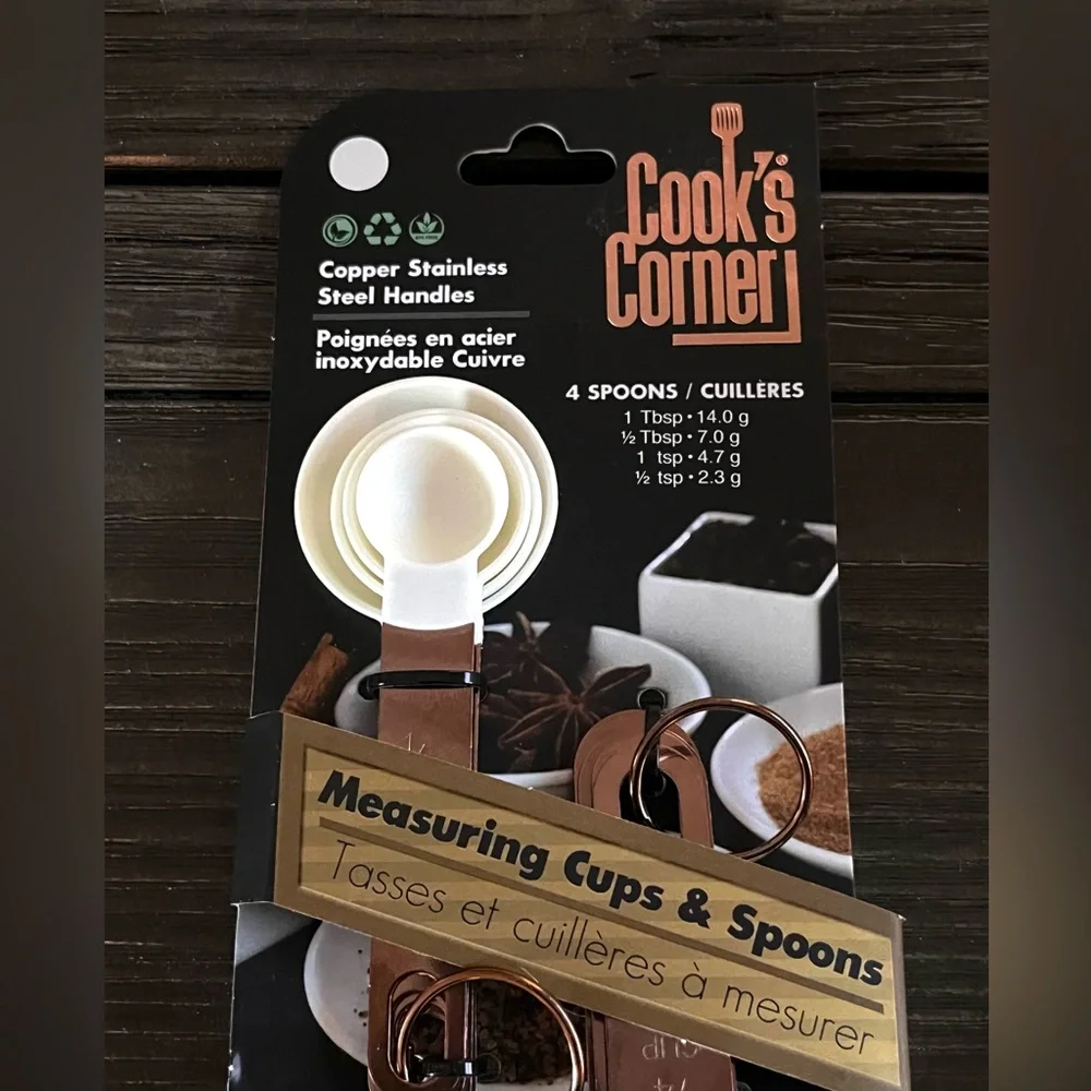 NEW Cook's Corner 8 Pc Measuring set STAINLESS STEEL HANDLES-Copper/White